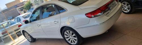 هیوندای آزرا گرنجور 3300cc، مدل ۲۰۱۰