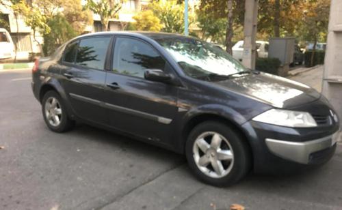 مگان 2000 اتوماتیک فرانسوی بدون رنگ