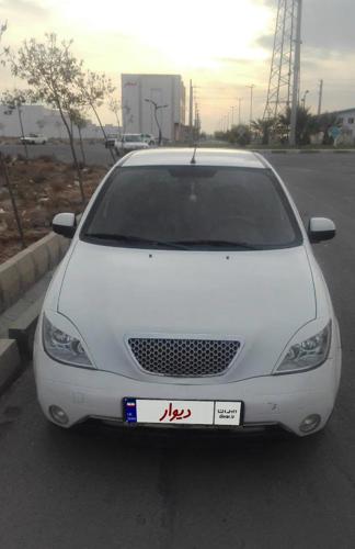 تیبا صندوق‌دار SX، مدل ۱۳۹۳