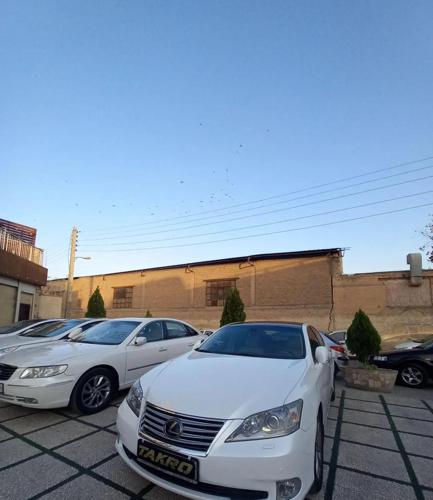 لکسوس ES350