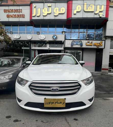 فورد تاروس SEL