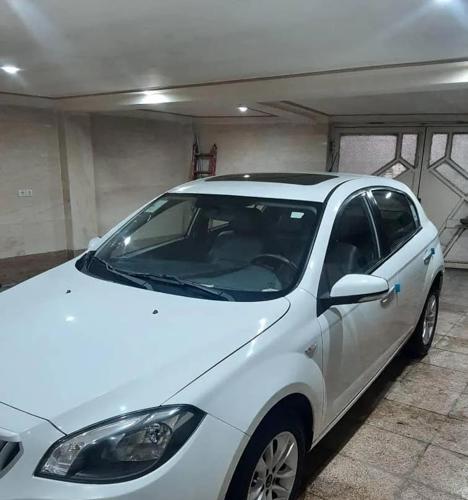برلیانس H320 اتوماتیک 1650cc، مدل ۱۳۹۷
