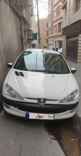 پژو 206 تیپ ۲، مدل ۱۳۹۶  بی‌رنگ کاملآ کم کار