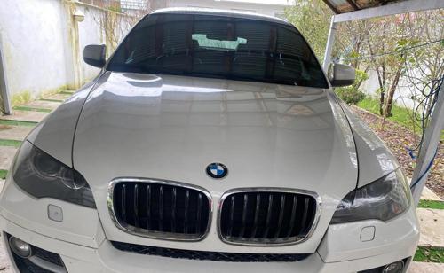 بی‌ام‌و X6 50i، مدل ۲۰۱۳