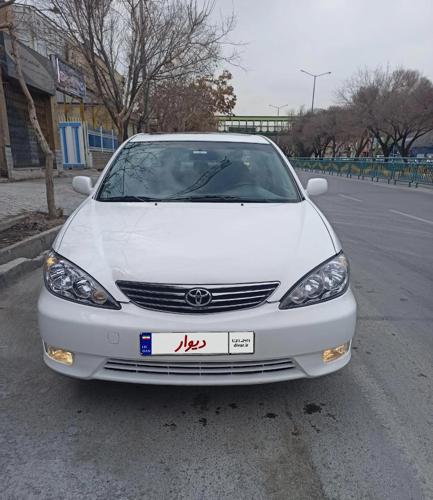 تویوتا کمری گرند 4 سیلندر، مدل ۲۰۰۶