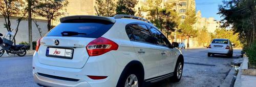 برلیانس کراس اتوماتیک 1500cc، مدل ۱۳۹۶
