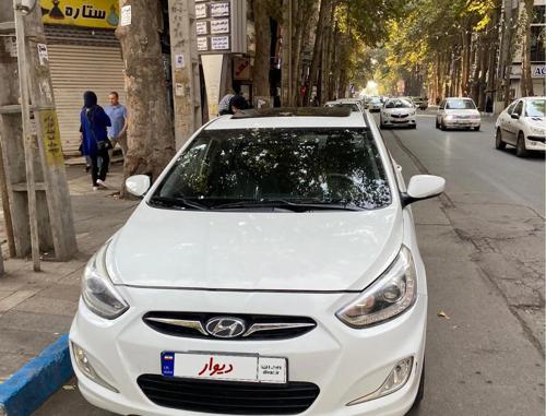هیوندای اکسنت بلو، مدل ۲۰۱۵