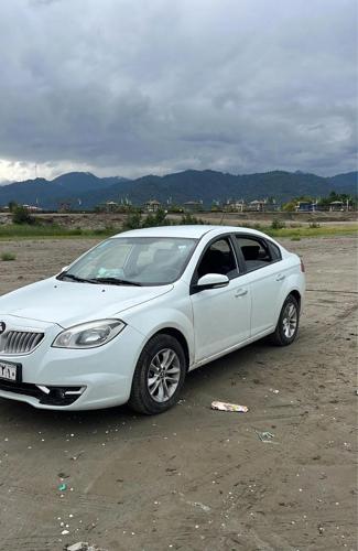 برلیانس H330 دنده‌ای 1650cc، مدل ۱۳۹۷