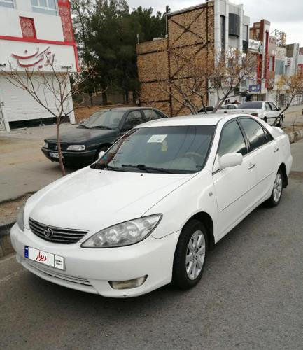 تویوتا کمری گرند 2005 تمیز