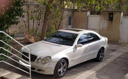 بنز کلاس E معاوضه آپارتمان