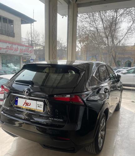 لکسوس NX 300 H 300، مدل ۲۰۱۷