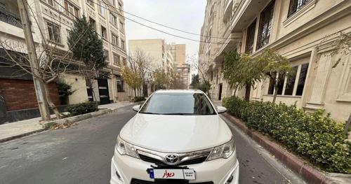 تویوتا کمری glx2014 خانگی بکر