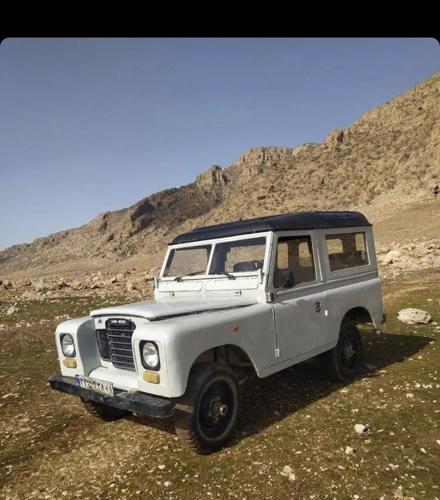لندرور سالم عروسک مدل ۶۶
