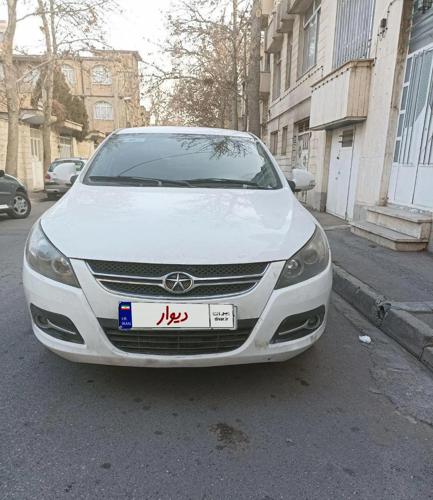 جک J5 دنده‌ای 1500cc، مدل ۱۳۹۲