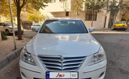 هیوندای جنسیس سدان، مدل ۲۰۱۰