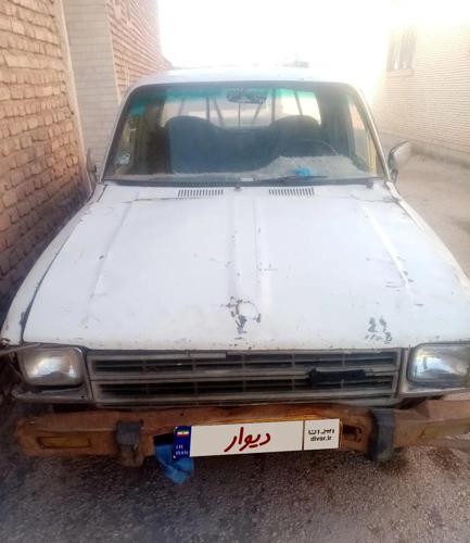 وانت تیوتا 83
